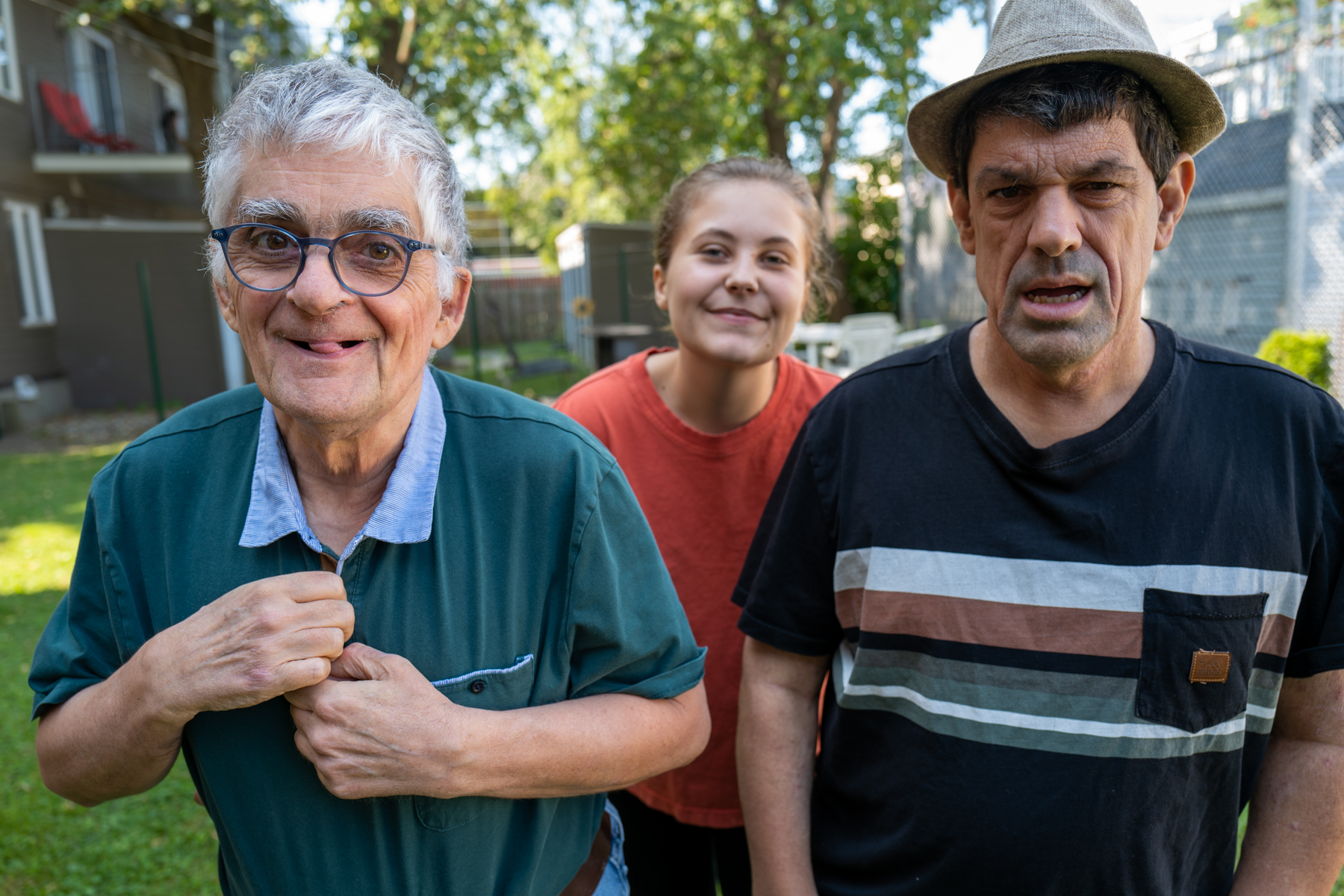 Capitale Nationale - three community members outside